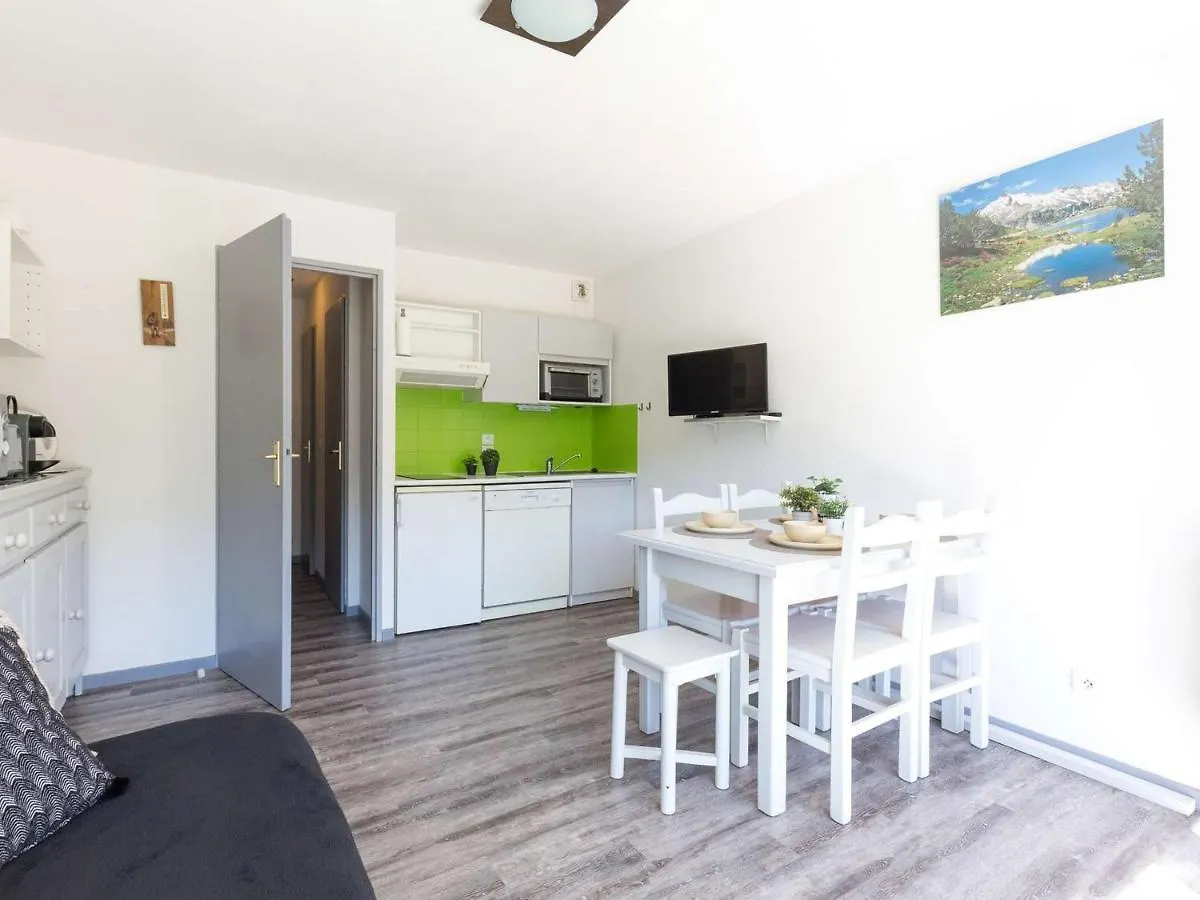 Daire Appartement Confortable Pres De Saint Lary Pour 6 Avec Parking - Fr-1-296-440