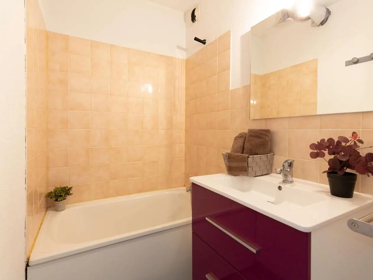 Appartement Confortable Pres De Saint Lary Pour 6 Avec Parking - Fr-1-296-440